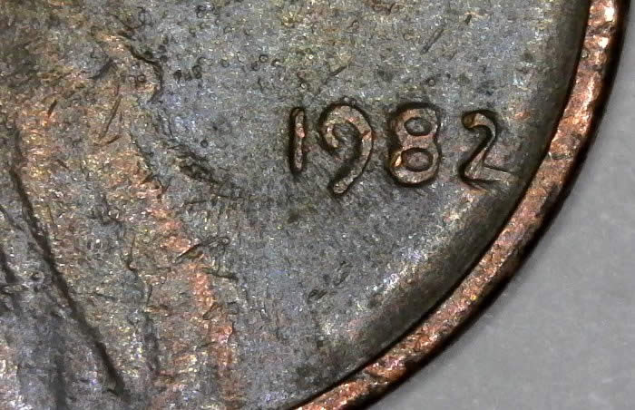 1982-P-Lincoln-Cent-With-Severe-Die-Deterioration!-The-Worst-Case-I've-Seen